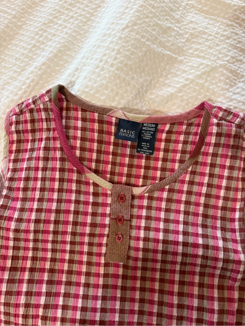 Basic Editions Pink Plaid Sleeveless Henley Tank - Picture 2 of 5
